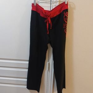 Black and Red Coca-Cola Company Lounge Pants, Juniors Size Large 11/13